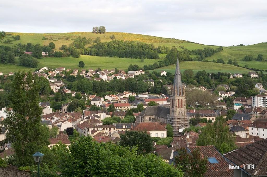 Chateau De La Moissetie Aurillac Exterior foto