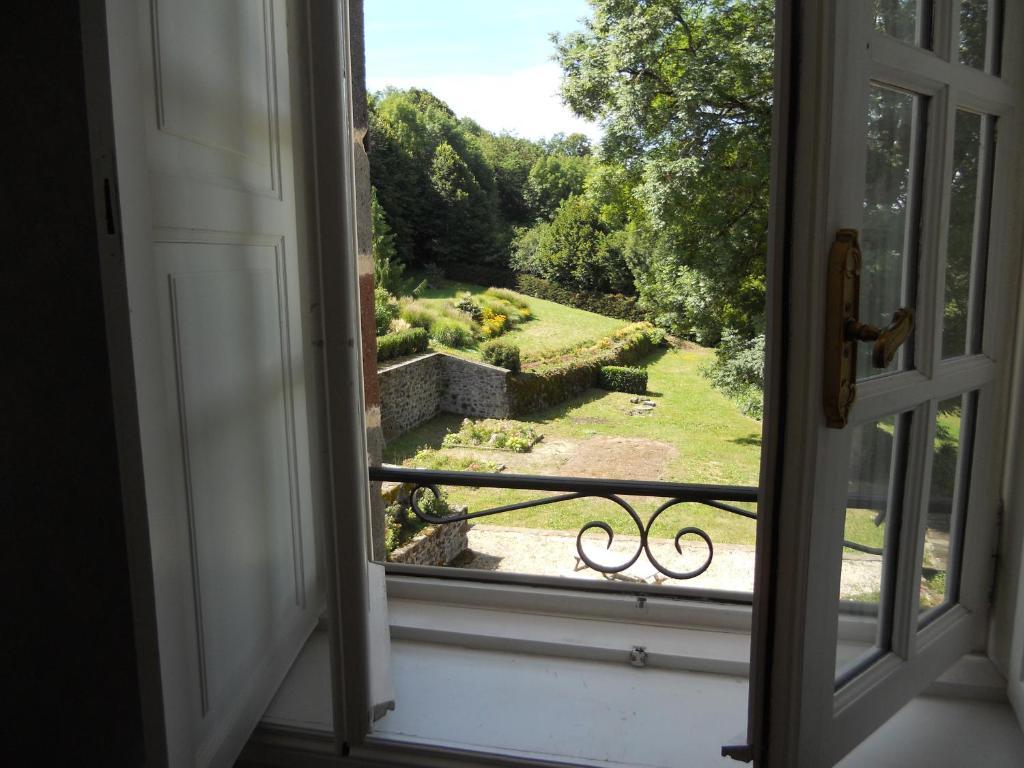 Chateau De La Moissetie Aurillac Habitación foto